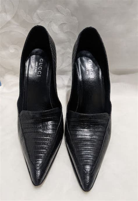 vintage gucci black leather shoes